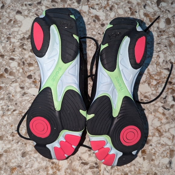 Ryka Sneakers NWOT - Picture 4 of 7